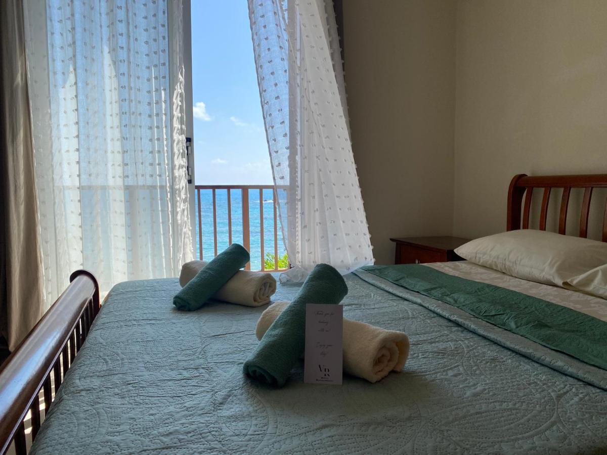 Amazing Front Line Villa In Coral Bay Peyia Ngoại thất bức ảnh