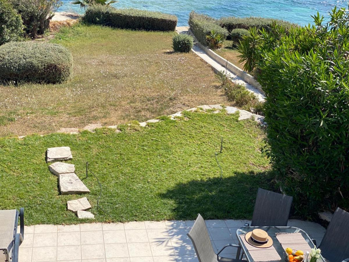 Amazing Front Line Villa In Coral Bay Peyia Ngoại thất bức ảnh